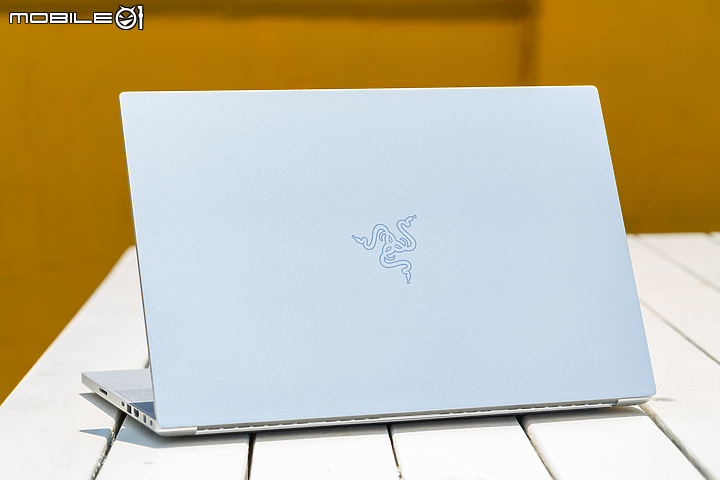 Razer Blade 15 Studio Edition 全台首測|一機完成工作娛樂大小事!