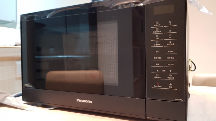 Panasonic NN-ST65J 開箱