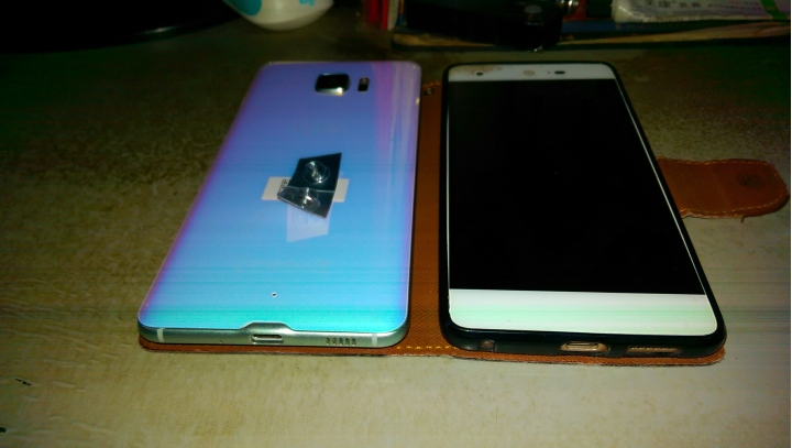 HTC uu要修理還是整台換新的