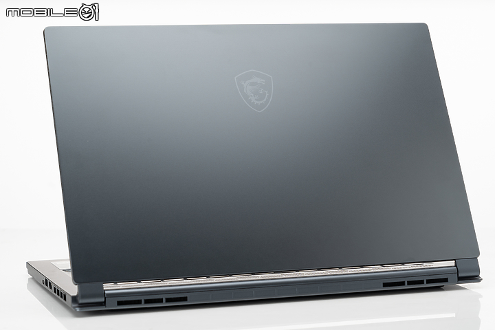 MSI Stealth 15M 獨家實測 不安於現狀的跨界龍魂!