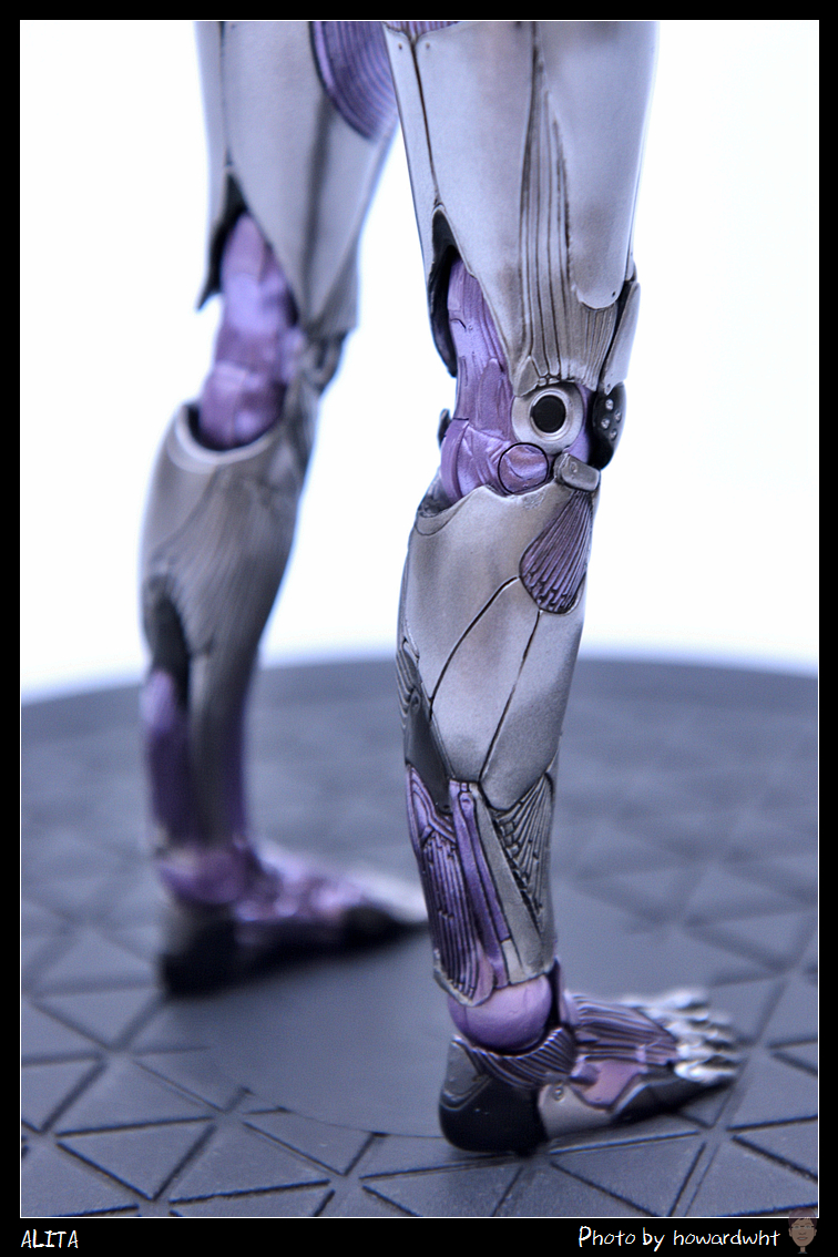 開箱美麗與戰力的並存者 Hot Toys 艾莉塔戰鬥天使 Mobile01
