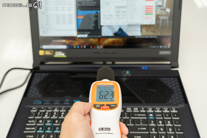 Acer Predator Helios 700 獨家實測 再探極致效能巔峰!