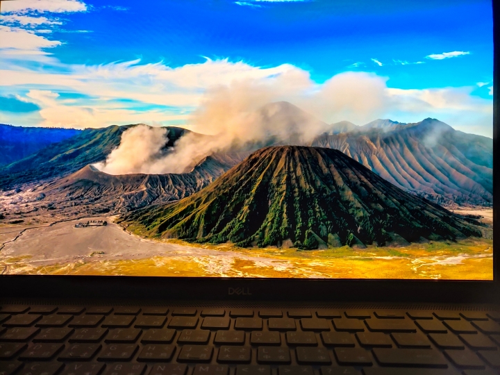 Inspiron 7500 15.6" 4K OLED體驗