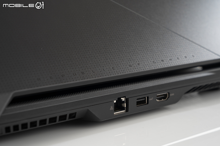 ROG Zephyrus Duo 15 SE 測試報告 唯有 ROG 才能再次超越 ROG!
