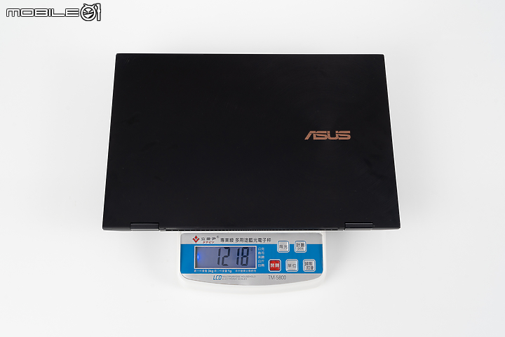 ASUS ZenBook Flip S UX371 極致視覺感官之美