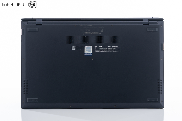 ASUS ExpertBook B9 測試報告 效能升級輕巧依舊