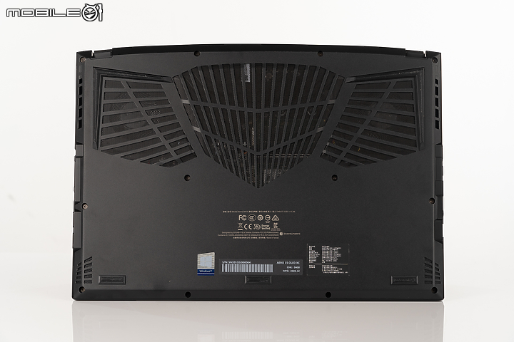 GIGABYTE AERO 15 OLED XC 再次升級的創作者效能核心!
