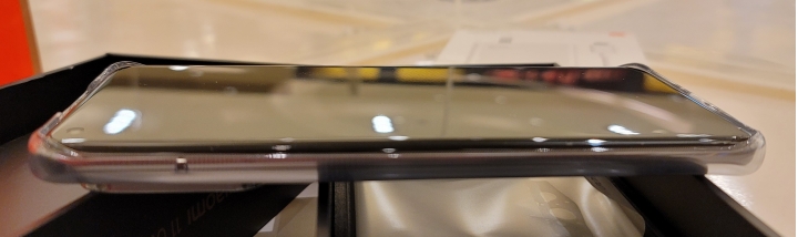 小米11Ultra 黑12G開箱,0414加清水套
