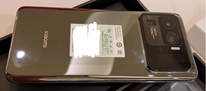 小米11Ultra 黑12G開箱,0414加清水套
