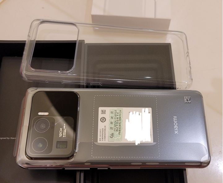 小米11Ultra 黑12G開箱,0414加清水套