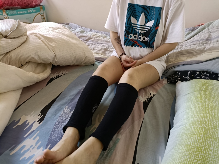 給自己跟媽媽的居家幫手-海樂緹石墨烯護膝體驗推薦