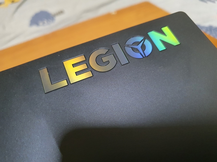 Lenovo Legion 5 2021 3050 Ti 微開箱