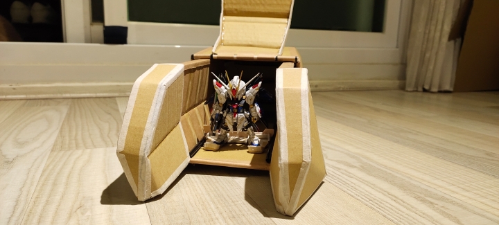 紙箱模型製作-SeedDestiny永恆號戰艦