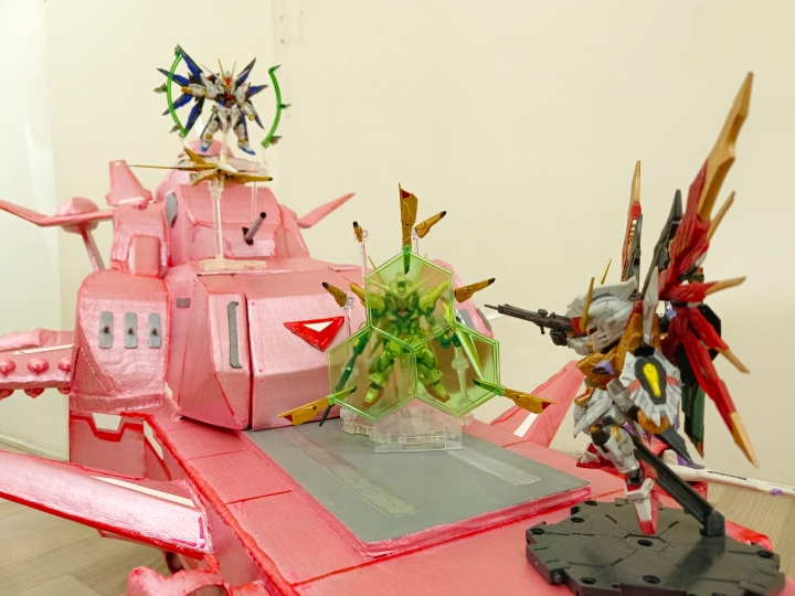 紙箱模型製作-SeedDestiny永恆號戰艦