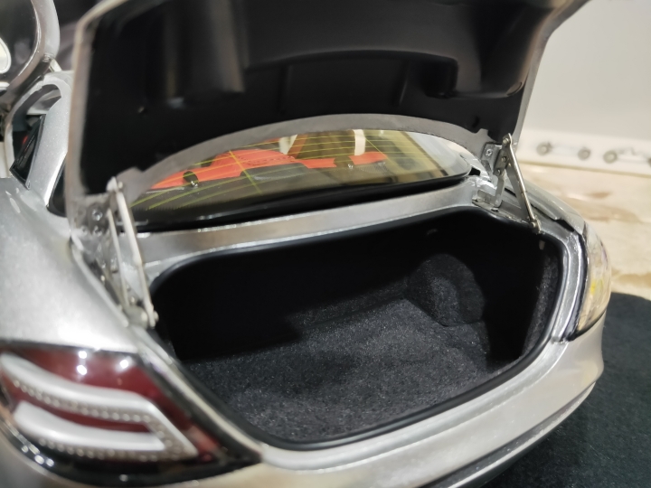 【模型開箱】12分之一的夢想! 1/12 CMC Mercedes-Benz SLR McLaren