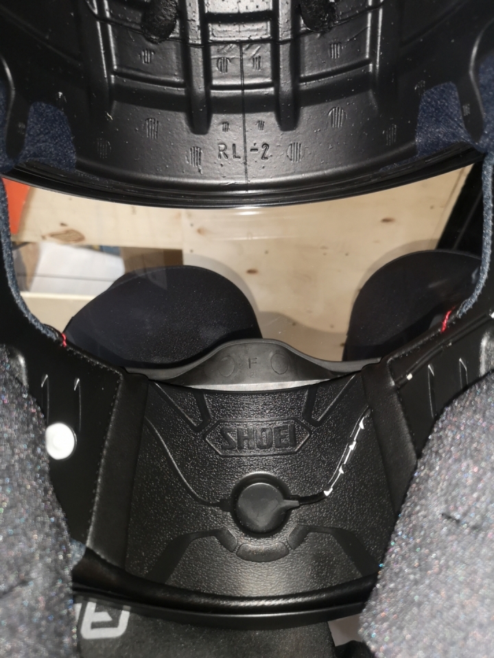 人生第一頂進口帽心得分享 SHOEI GT AIR2代 安裝BKS2