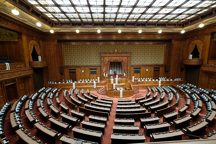 【東京都・千代田區】渾厚雄偉、充滿歷史感的建築物。前往日本政治的最高級機關