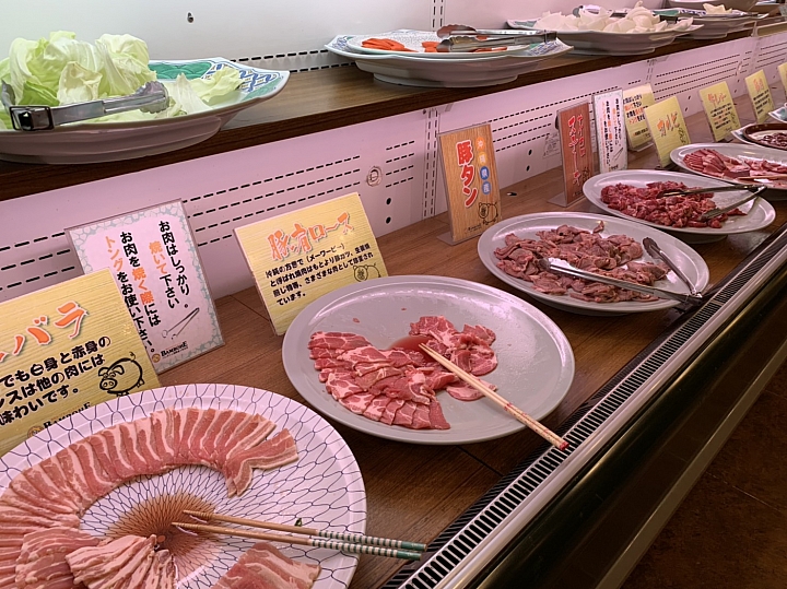 【沖繩縣】燒肉、壽司各種美食一網打盡CP值破表複合式燒肉店-Banboshu