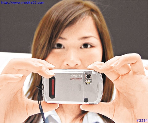 Panasonic X 系 和  A500 報導