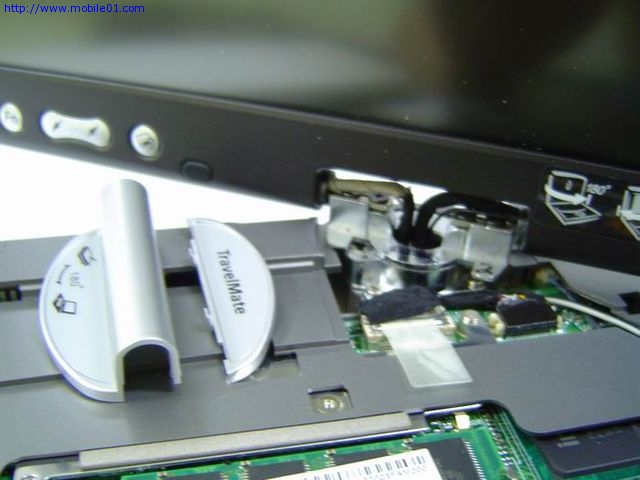 肢解 ---acer TravelMate C300---