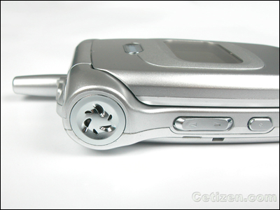 【LG】新款手機真夠勁 聽音響看電視：PG-1200