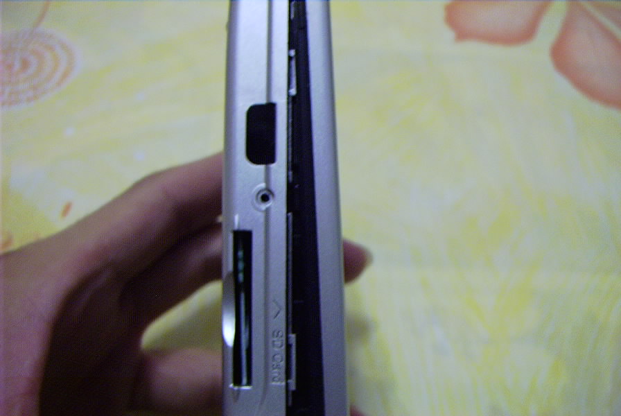 Sharp Zaurus SL-5500 改裝Nokia 8系列電池篇