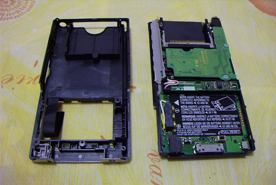 Sharp Zaurus SL-5500 改裝Nokia 8系列電池篇