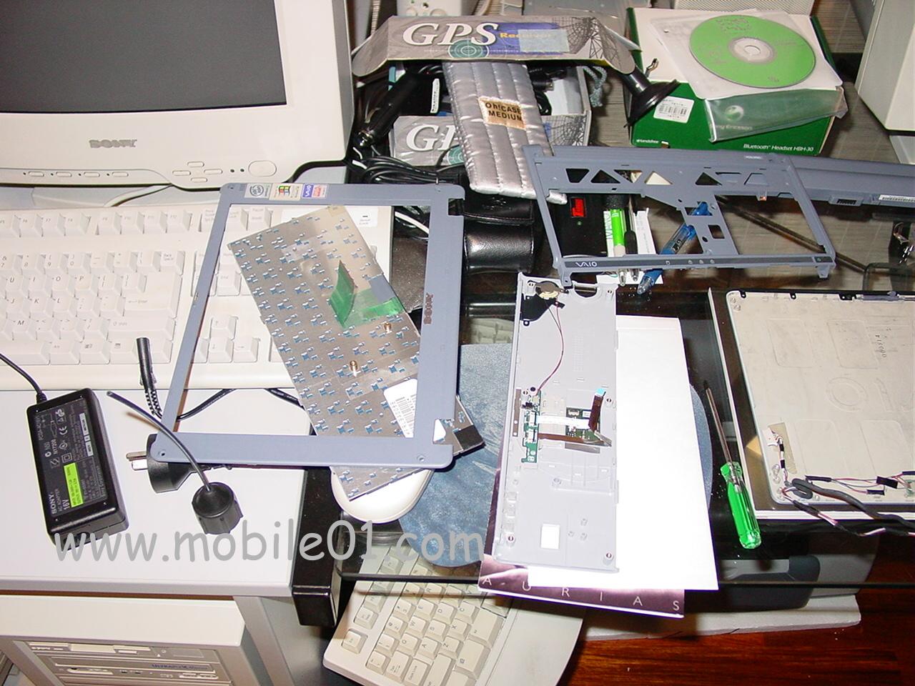 【奠】我的 VAIO LCD 死掉了。