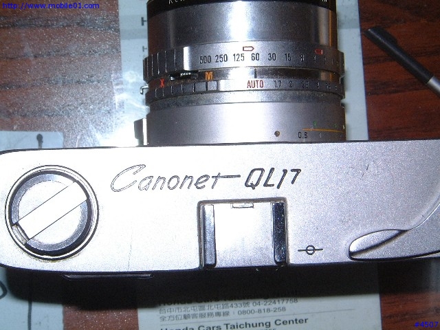 搬家時挖出來的老相機Canon QL17