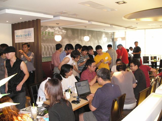 [聚會相片集]Mobile01聚會記實：2004夏@高雄～Rex拍-附上簽名板