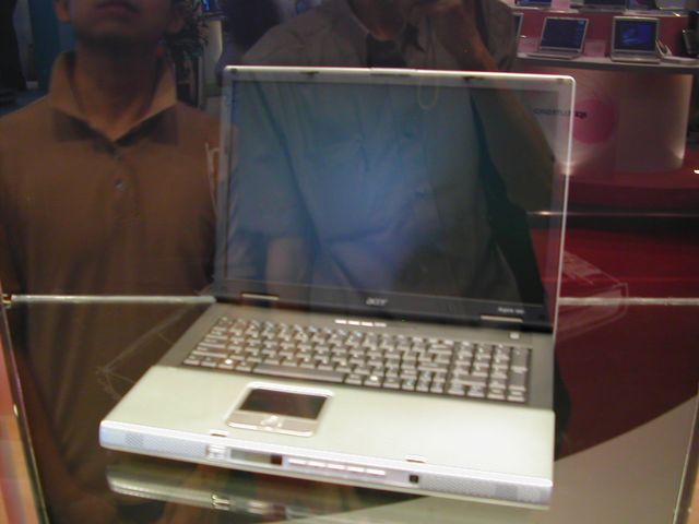 2004 台北 COMPUTEX 展照片