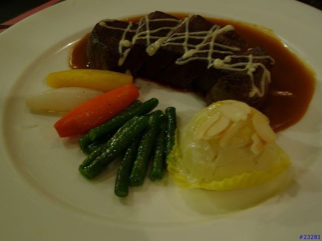 [美食]萊茵河餐廳@高雄