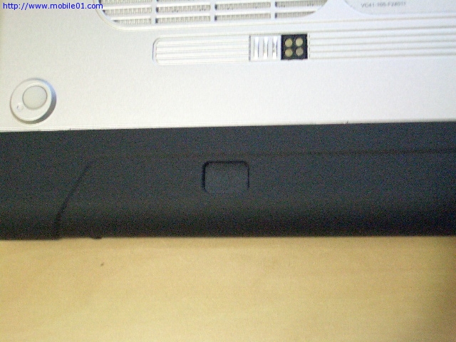 [圖片]EZ30D 4400mah 大容量電池