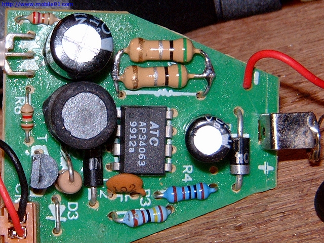 [分享]改裝行動電話手機車充為eTrex/PDA車充