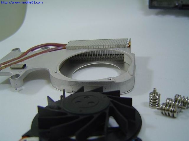 肢解 ---acer TravelMate C300---