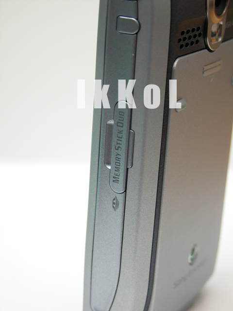 再來 Sony Ericsson P900 實機寫真！