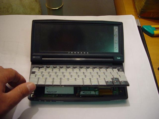 HP Jornada 720 (日文) 换英文ROM和键盘过程