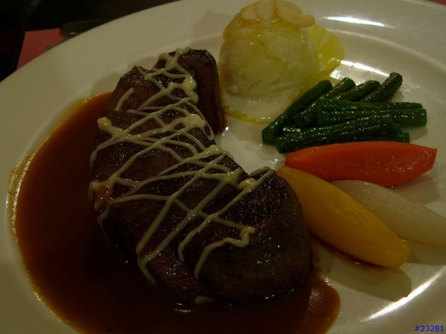 [美食]萊茵河餐廳@高雄