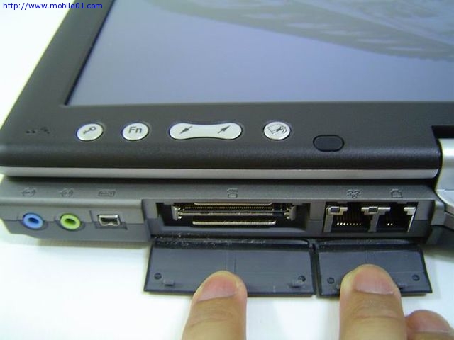 肢解 ---acer TravelMate C300---