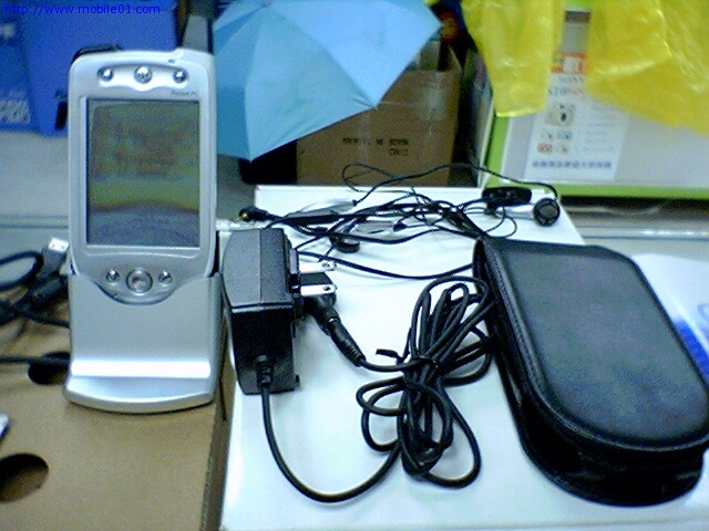 XDA 3G版====>亞太行動寬頻的 Pocket PC Phone