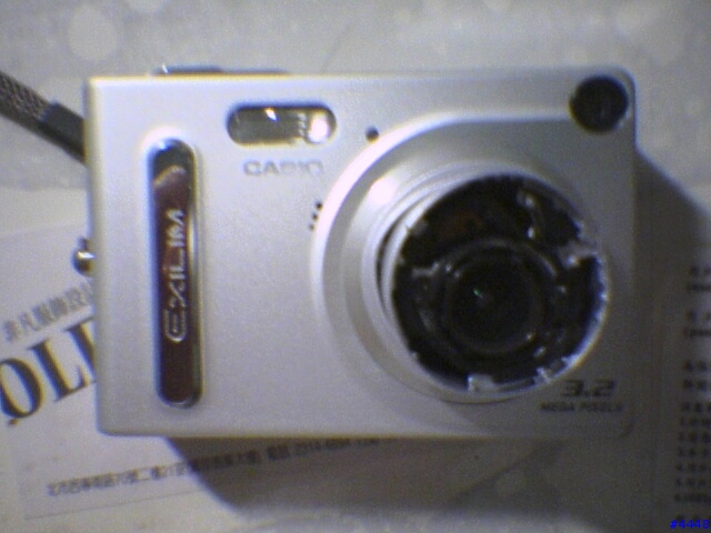 扭斷脖子的 CASIO EX-Z3