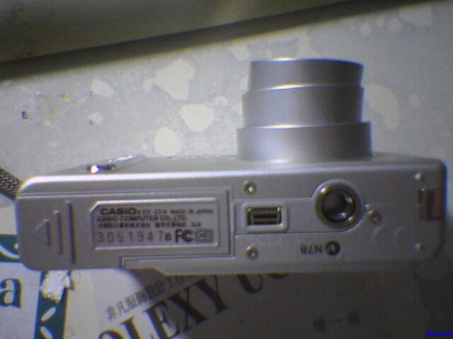 扭斷脖子的 CASIO EX-Z3