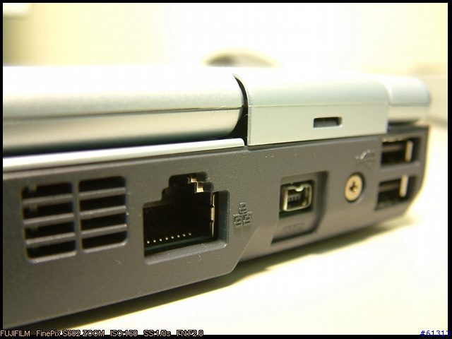 [分享]我的第二台NB - Fujitsu S6220 （圖有點多喔...）