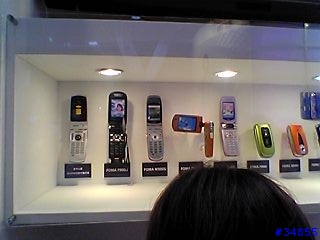 2004台北國際電信展--日系3G手機(補圖,有52張喔)
