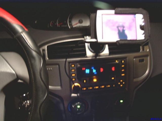 DIY PDA車架吸盤座&車機"AU IN"