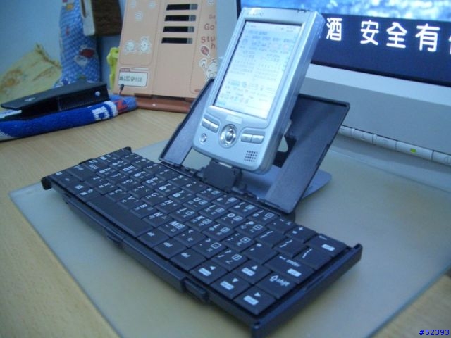 [分享]FOR MITAC MIO-558 專用鍵盤 + USBHOST滑鼠使用圖片!!!!!!!!!