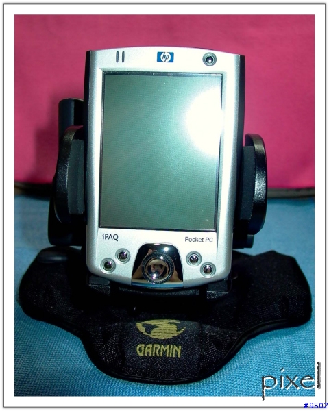 當Garmin V 碰上HP PCC2210 時~~【可雙面轉來轉去導航的車架ㄚ】~~