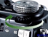 跟2脫不關係的老2哲學SONY V1的接班人 F828的小老弟~V3