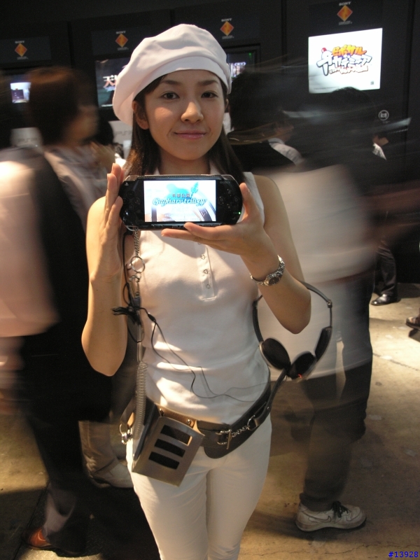 [心得]TOKYO GAME SHOW 2004 SONY PSP面對面的心跳體驗