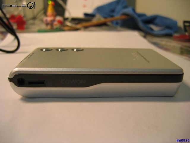[分享+勸敗] iAudio M3L 20GB - MP3 35個小時不停播